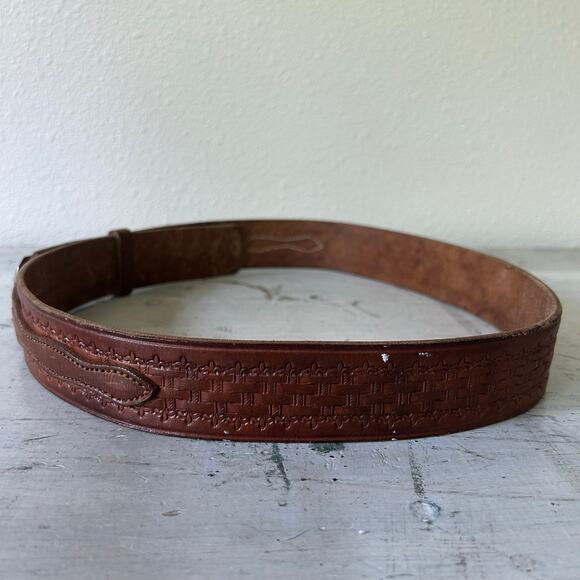 Vintage leather Ranger belt with belt buckle tooled embossed western cowboy 32 - Picture 3 of 14